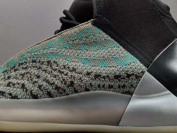 Adidas Yeezy QNTM Teal Blue - 
