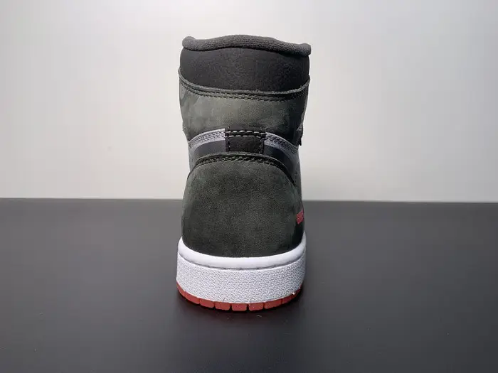 AIR JORDAN 1 ELEMENT “BRED” 