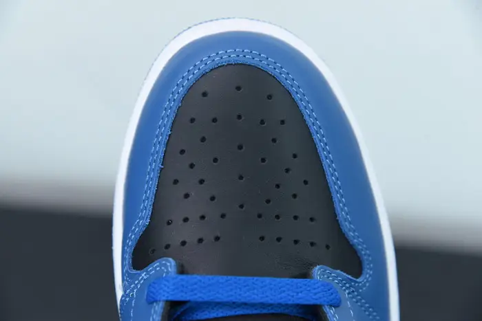 Air Jordan 1 High OG “Dark Marina Blue 