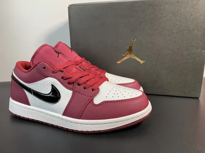 Air Jordan 1 Low 'Noble Red' - 553558 