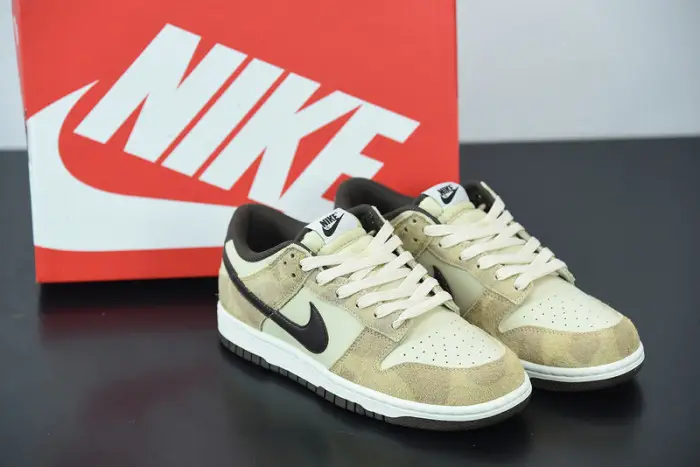 Nike Dunk Low Animal Pack 