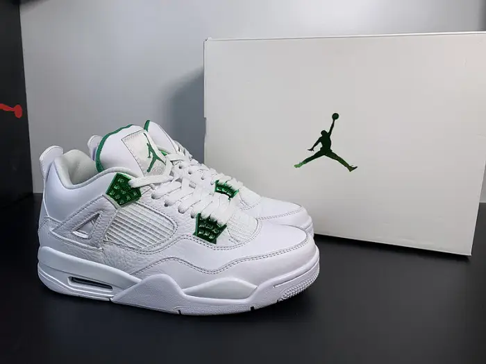 Air Jordan 4 Retro 'Green Metallic' - CT8527 