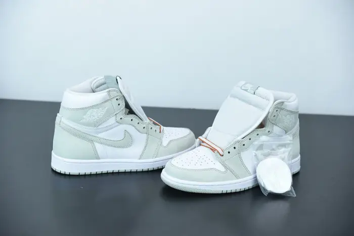 Air Jordan 1 High OG “Seafoam” 