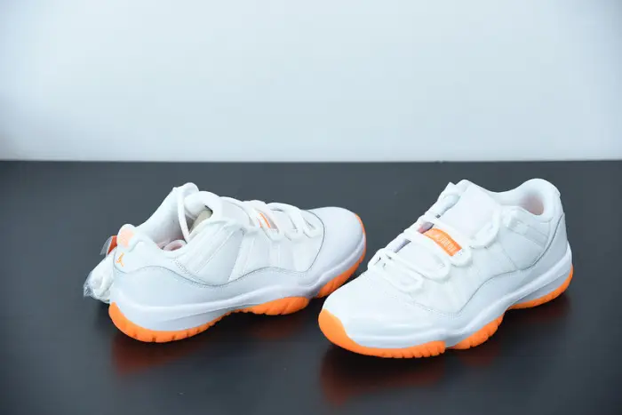 Air Jordan 11 Low WMNS “Citrus” 