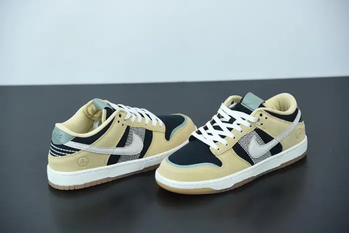 Nike Dunk Low Rooted in Peace 