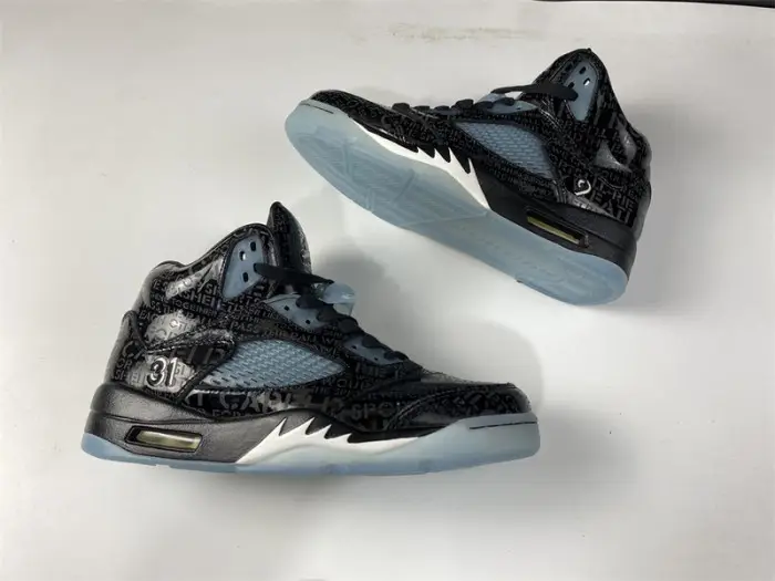 Air Jordan 5 Retro DB "Doernbecher" 