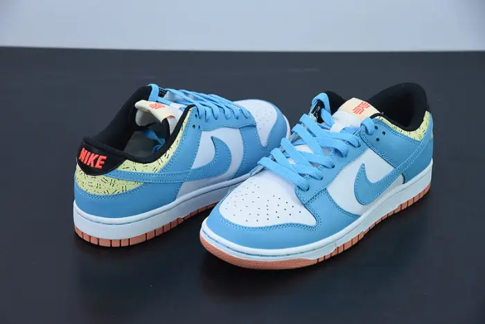 Nike x Kyrie Irving Dunk Low 