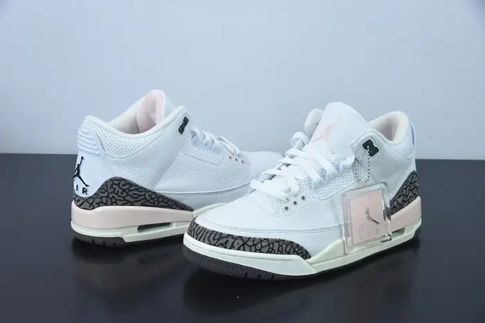 Air Jordan 3 “Neapolitan” 