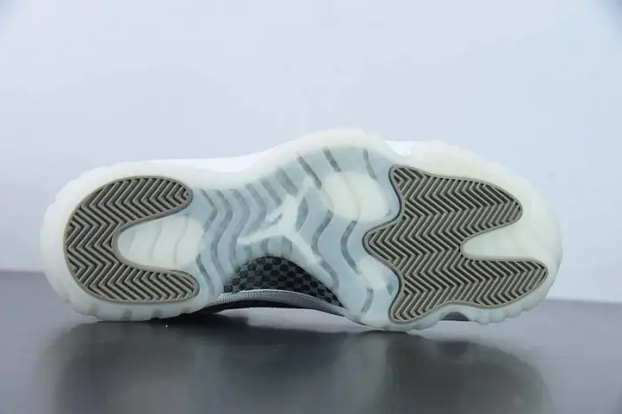 Air Jordan 11 Retro Low 'Cement Grey' AV2187 