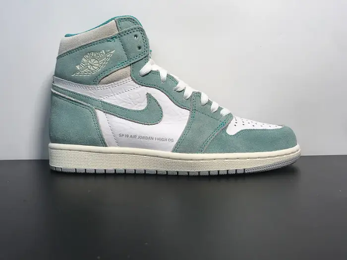 Air Jordan 1 Retro High Turbo Green Size 10 