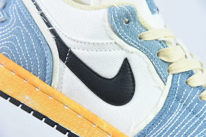 Air Jordan 1 Low 'World Make Japan' - FN7670 