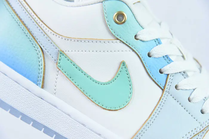Wmns Air Jordan 1 Low SE 'Emerald Rise' 