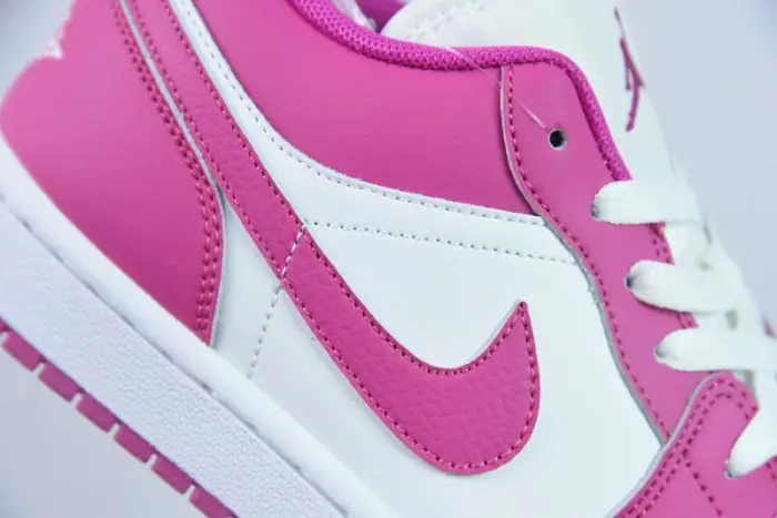 AIR JORDAN 1 LOW GS 'FIRE PINK' 