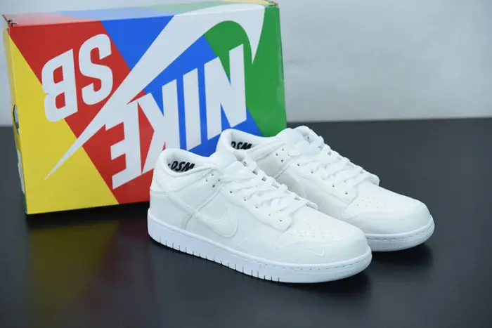Dover Street Market Nike Dunk Low 