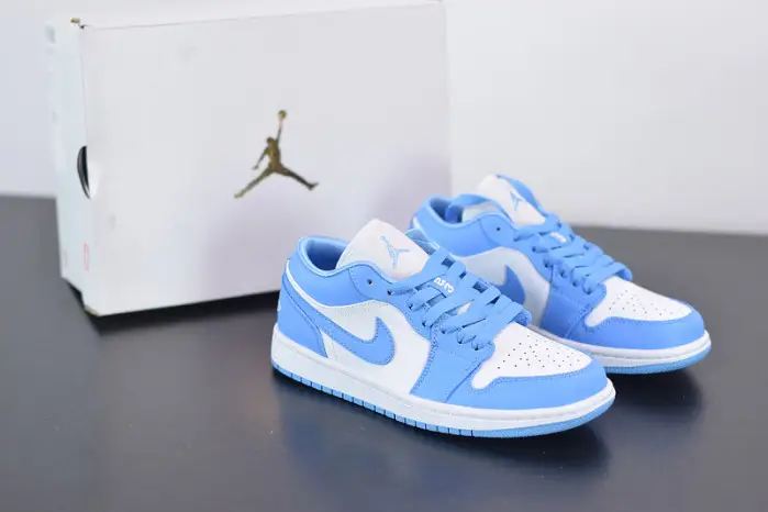 Air Jordan 1 Low UNC 