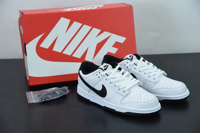 Nike Dunk Low White Black WMNS 