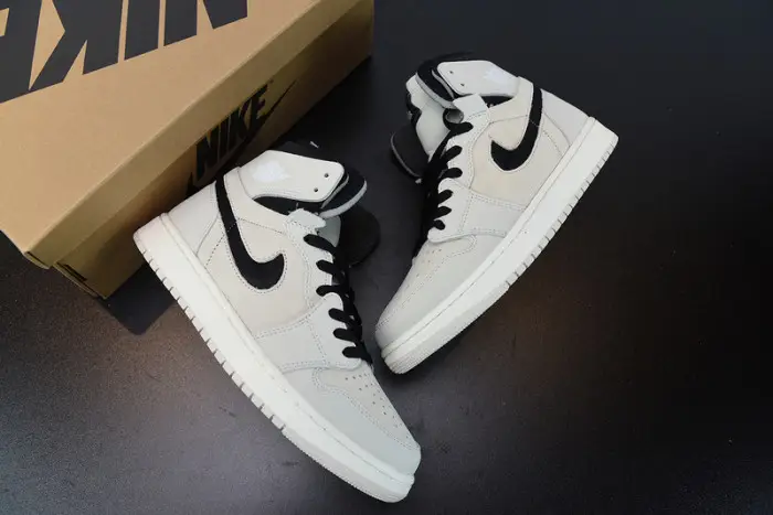 Air Jordan 1 High Zoom Air CMFT Summit White Black 