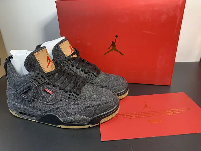Levi's x Air Jordan 4 Retro 'Black Denim' 