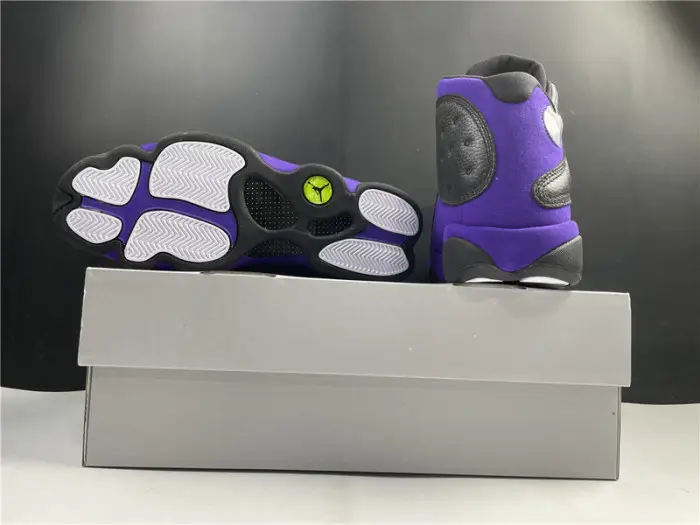 Air Jordan 13 “Court Purple” 