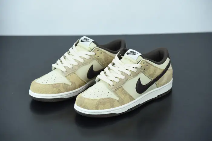 Nike Dunk Low Animal Pack 