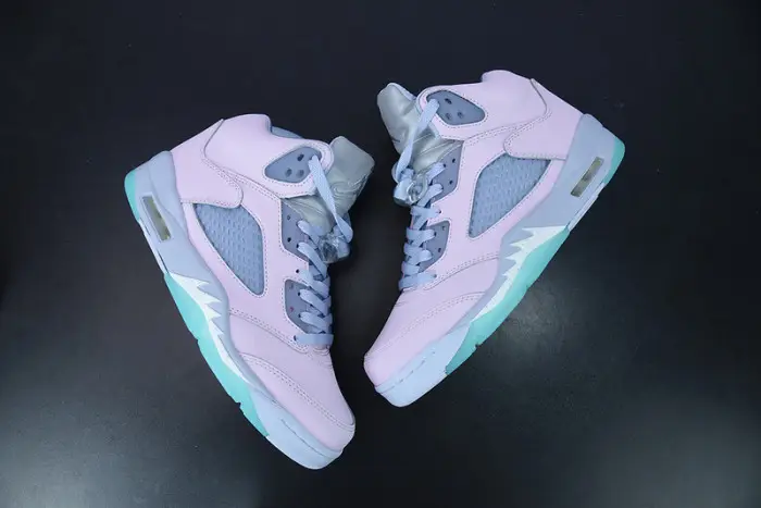 Air Jordan 5 Easter 2022 