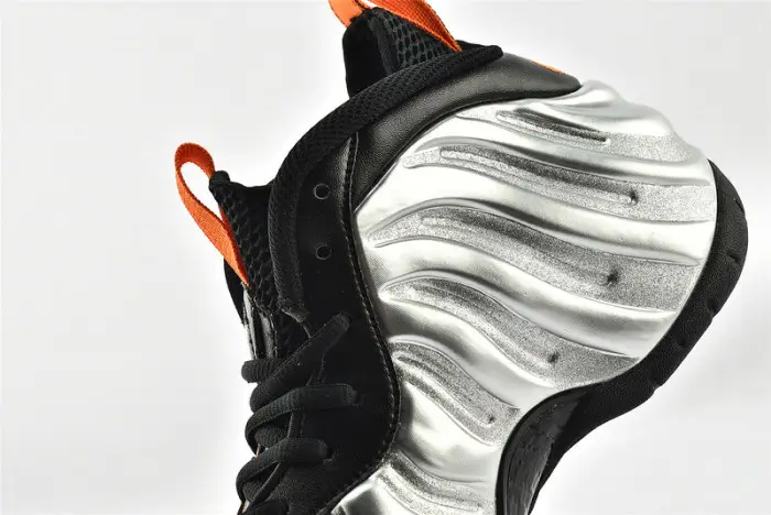 Nike Air Foamposite Pro Halloween 