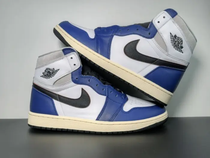 Air Jordan 1 Retro High OG Rare Air 