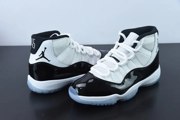 AIR JORDAN 11 RETRO CONCORD 