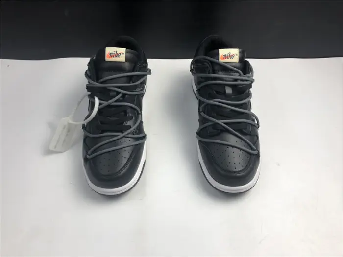 OFW x Nike Dunk 