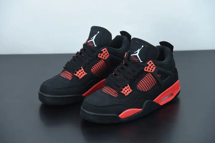 Air Jordan 4 Red Thunder 