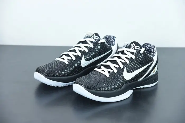 Nike Kobe 6 Protro "Mambacita Sweet 16" 