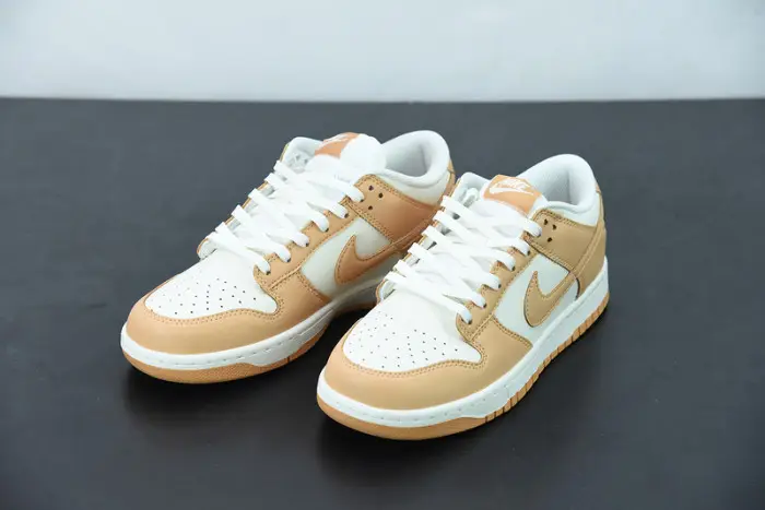 Nike Dunk Low Harvest Moon WMNS 