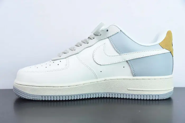 Nike Air Force 1 07 Low Grey Cream White 