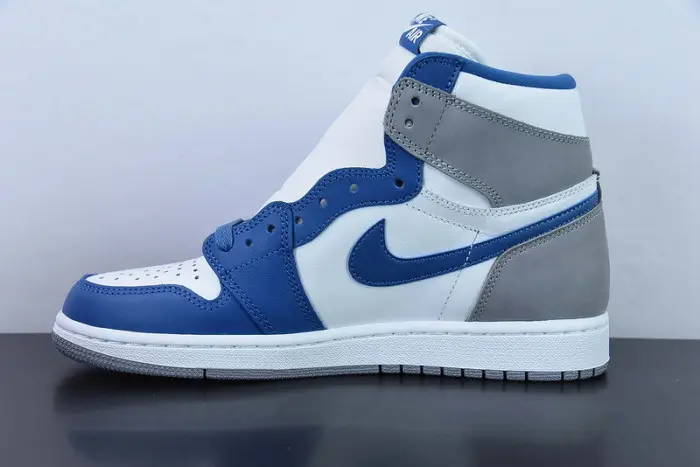 Air Jordan 1 Retro High OG GS 'True Blue' 