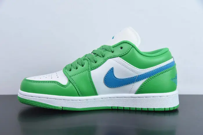 Air Jordan 1 Low Lucky Green 