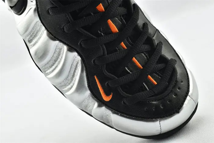 Nike Air Foamposite Pro Halloween 