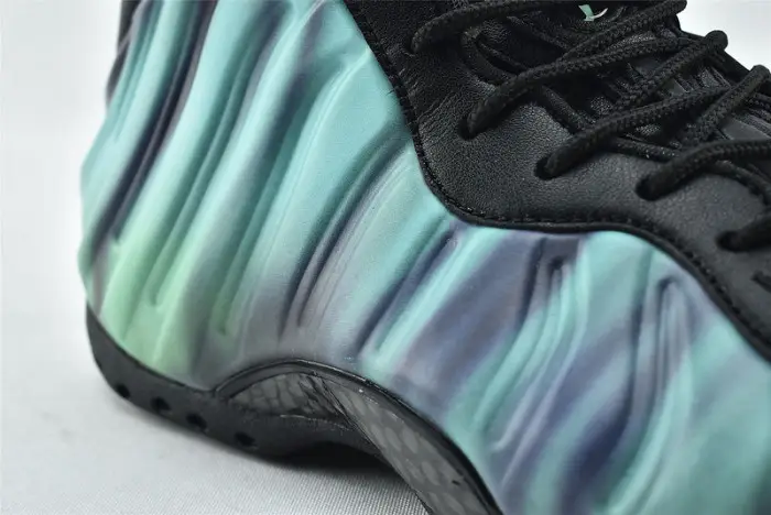 Nike Air Foamposite One Northern Lights 