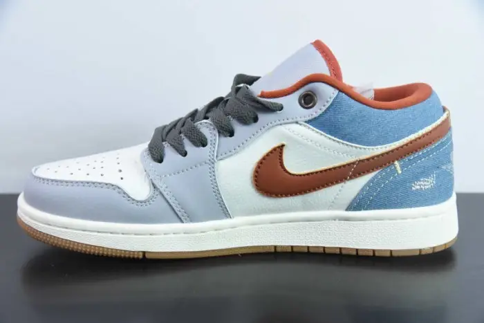 (WMNS) Air Jordan 1 Low 'Denim Phantom' 
