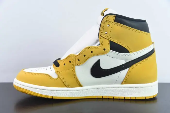 Air Jordan 1 High OG "Yellow Ochre" 