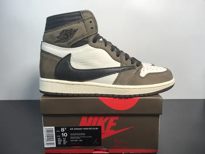 Travis Scott x Air Jordan 1 Retro High OG 'Mocha' 