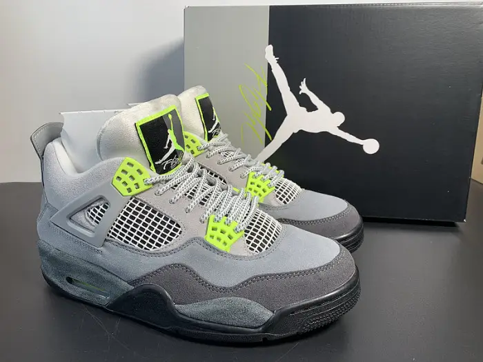 Air Jordan 4 Retro SE 'Neon 95' - CT5342 