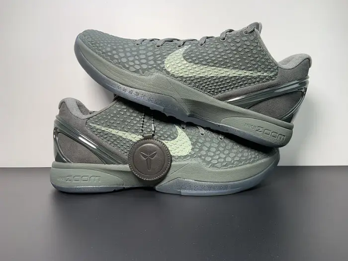 Nike Zoom Kobe 6 'Fade To Black' 