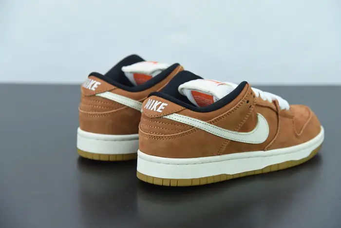 Nike Dunk Low " Wheat " 