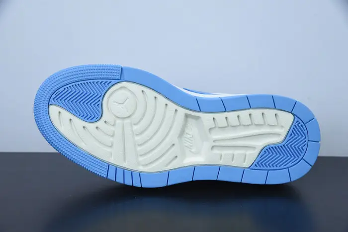 Air Jordan 1 Elevate Low University Blue 