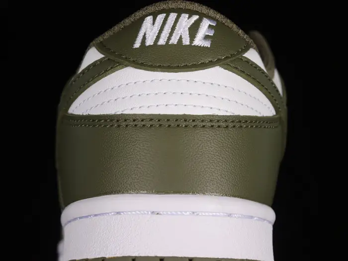 Nike Dunk Low Medium Olive (W) - 