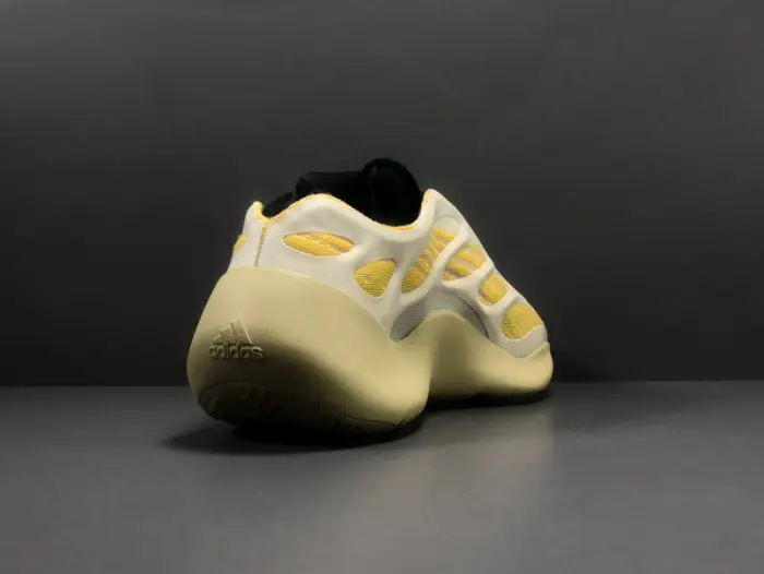 adidas Yeezy 700 V3 'Safflower' 