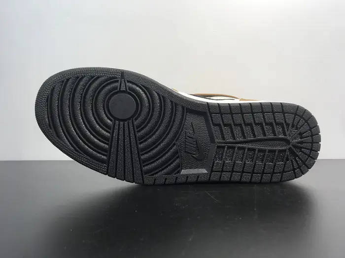 Air Jordan 1 Retro High OG 'Rookie of the Year' 