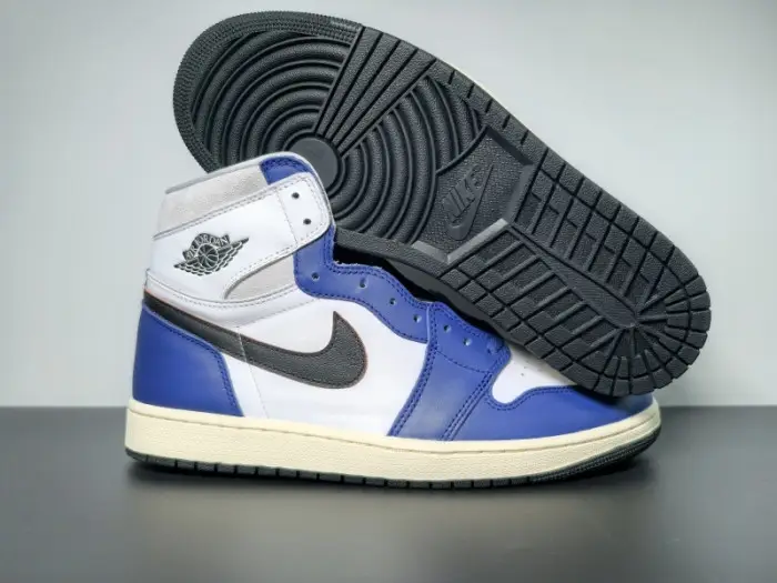 Air Jordan 1 Retro High OG Rare Air 