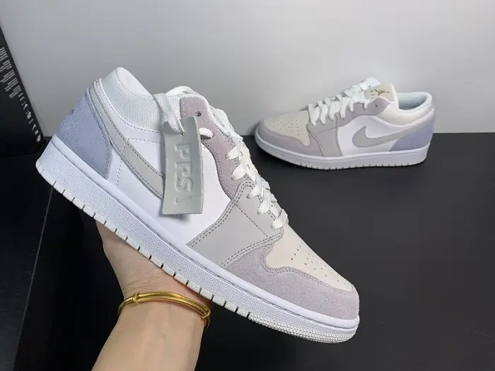 Air Jordan 1 Low "Paris" 