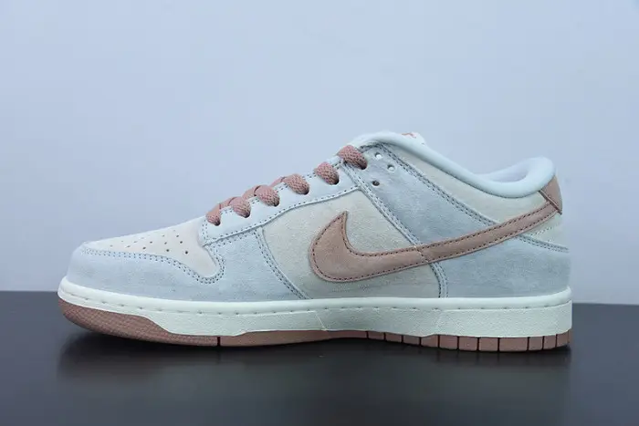 Nike Dunk Low “Fossil Rose” 
